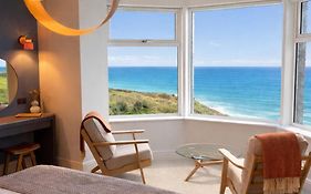 Housel Bay Hotel